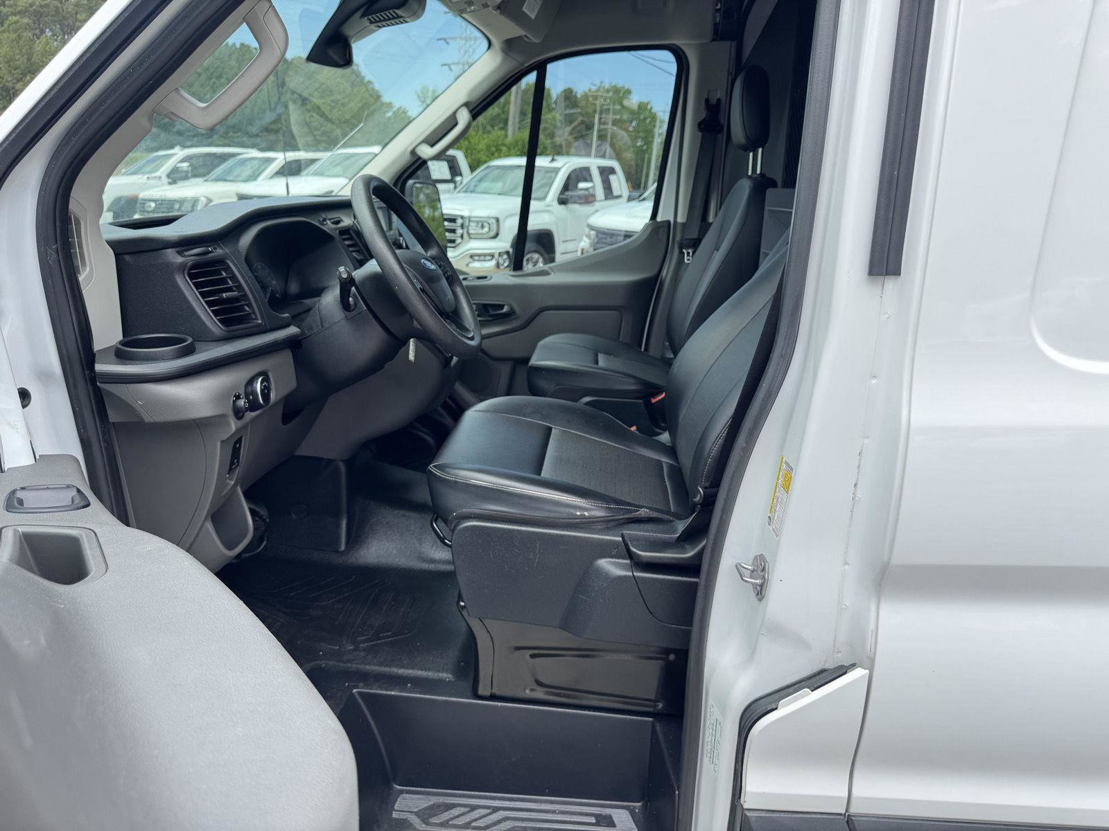 Used 2021 Ford Transit 250 Medium Roof w/ Load Area Protection Package RWD image 2