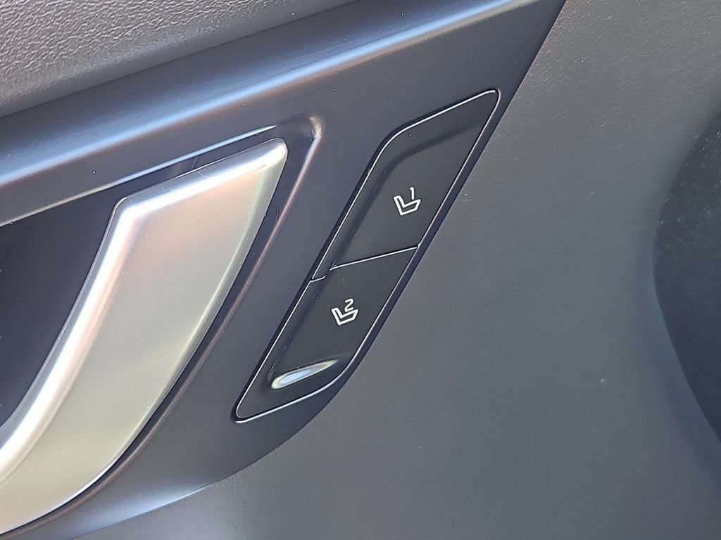 Certified 2023 Kia EV6 Wind AWD/4WD image 19