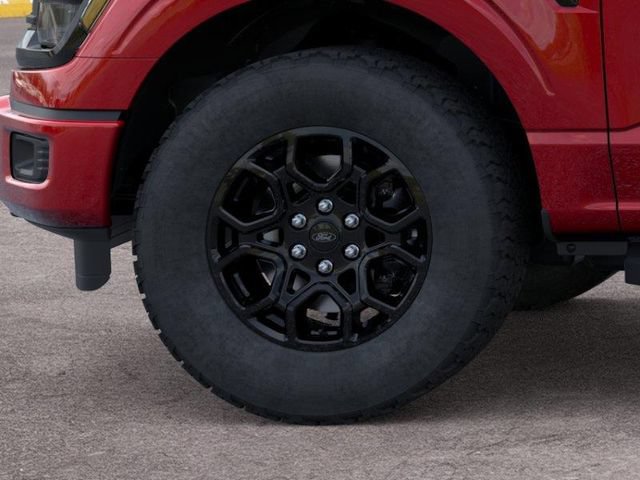 New 2026 Ford F150 XLT w/ XLT Black Appearance Package AWD/4WD image 20