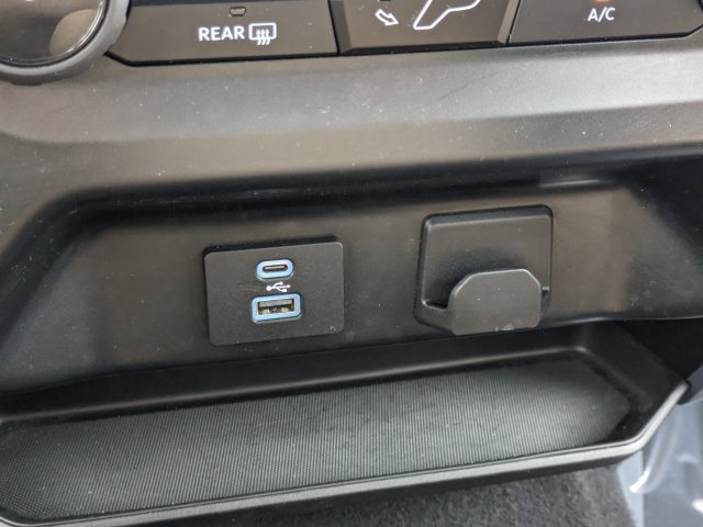 Used 2023 Ford F150 XLT RWD image 29