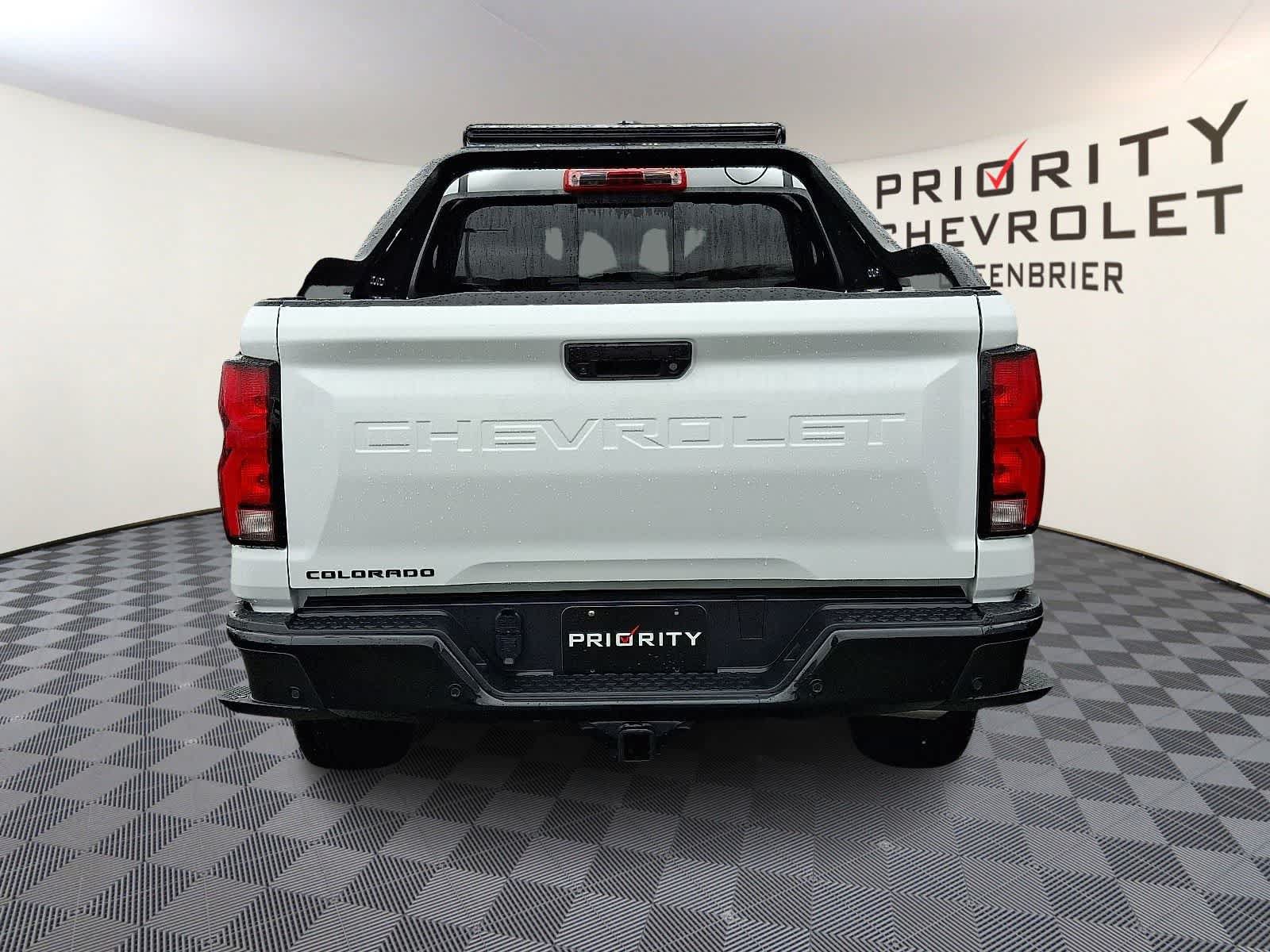 New 2025 Chevrolet Colorado Z71 w/ Midnight Edition AWD/4WD image 5
