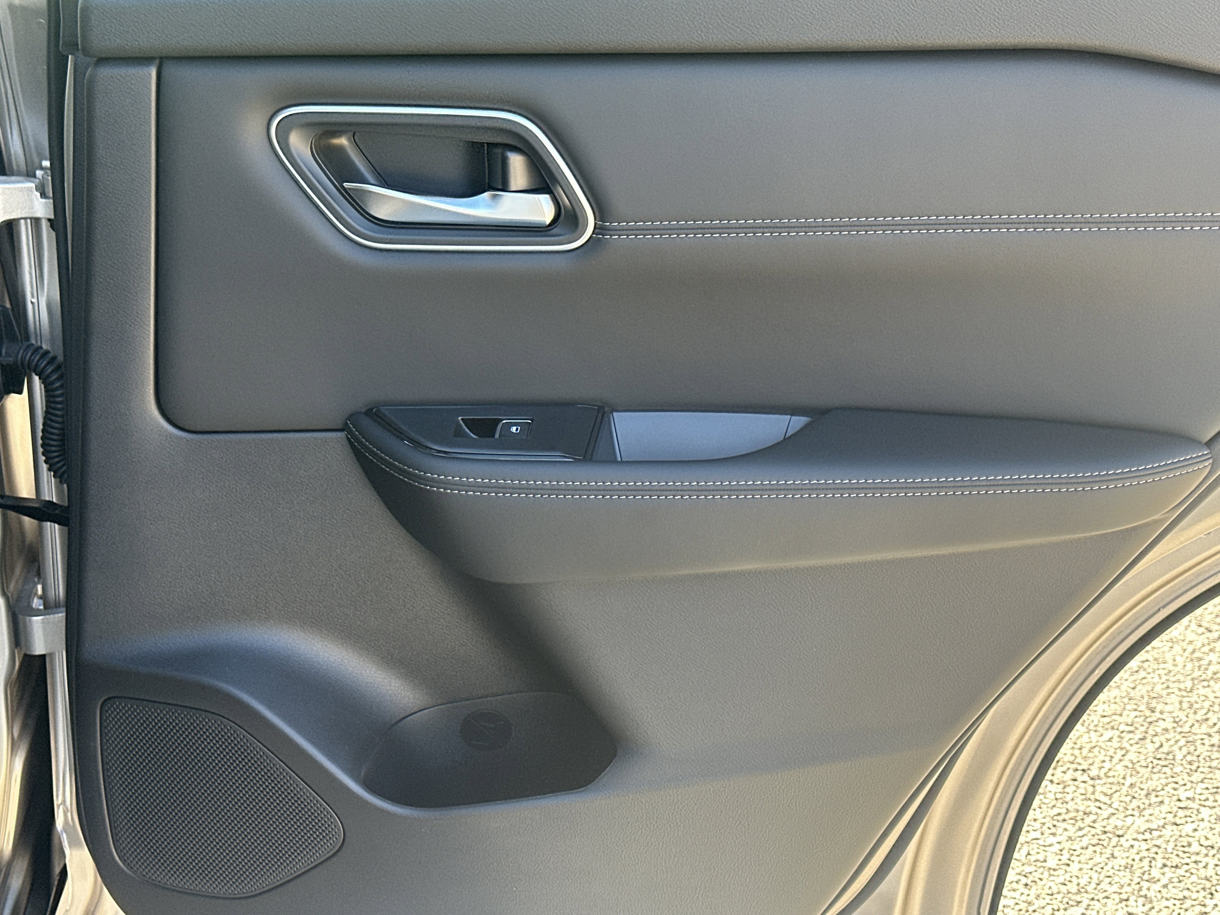 New 2026 Nissan Rogue Platinum w/ Platinum Premium Package image 16