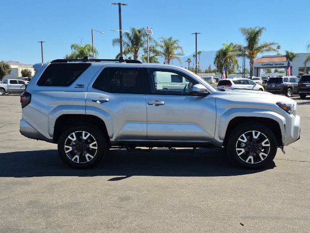 Used 2026 Toyota 4Runner 4WD image 4