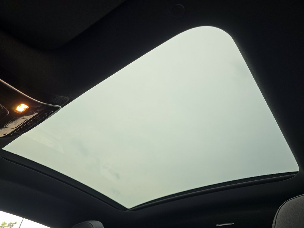 New 2027 Mercedes-Benz CLE 450 4MATIC Coupe image 3