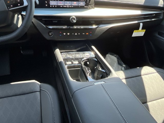 New 2026 Nissan Murano Platinum w/ Cargo Package AWD/4WD image 18