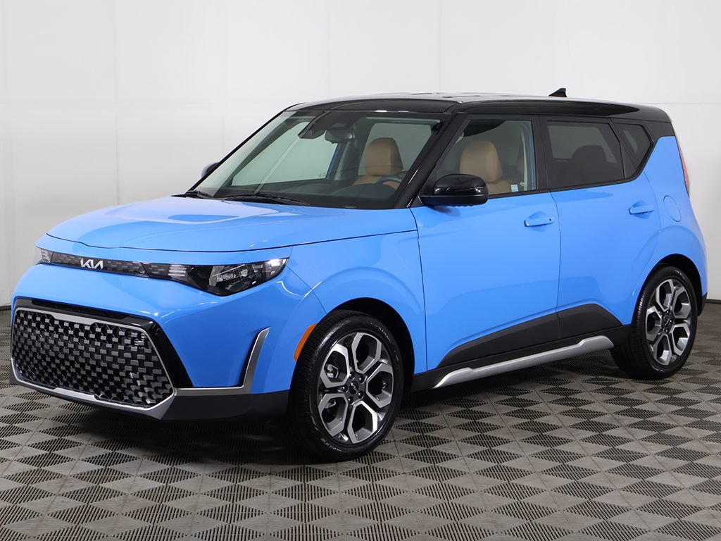 Used 2025 Kia Soul EX FWD image 9