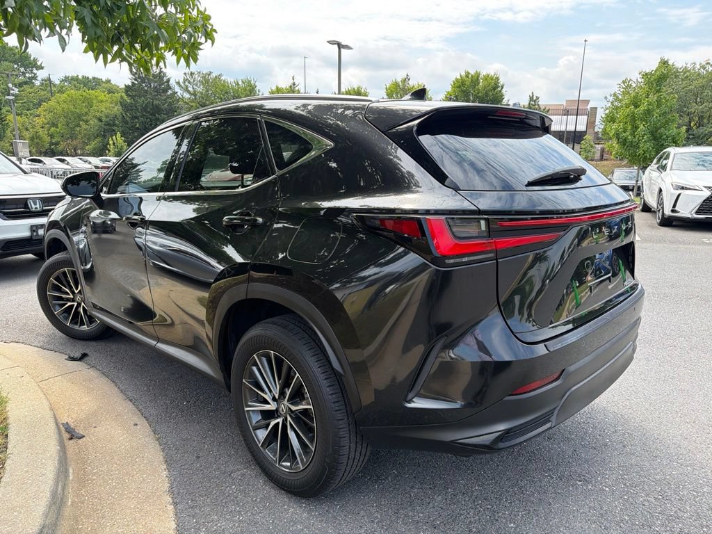 Certified 2024 Lexus NX 250 FWD w/ Towing Package (2000 Lbs) image 8