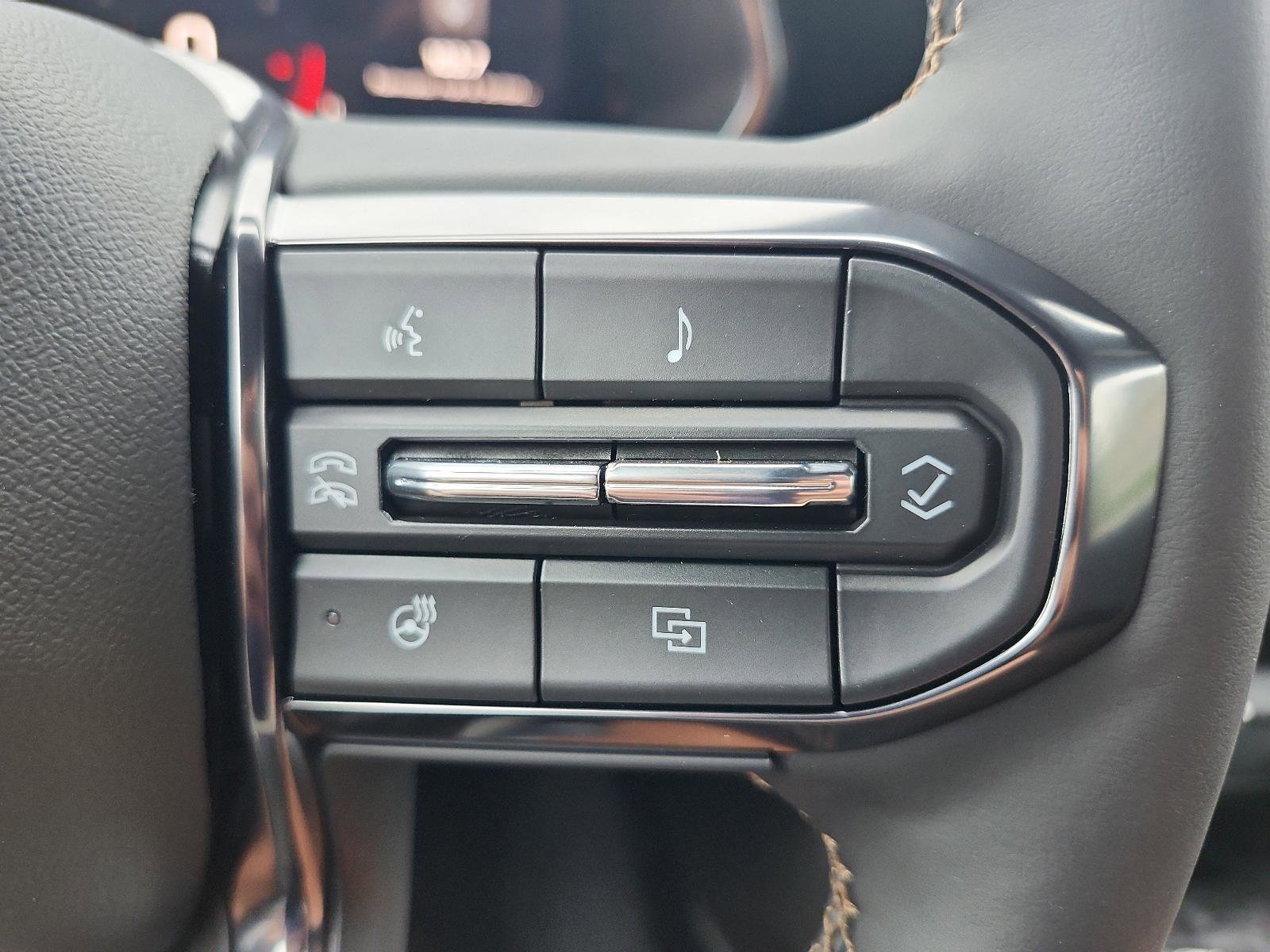 New 2026 GMC Canyon AT4 w/ Technology Plus Package image 19