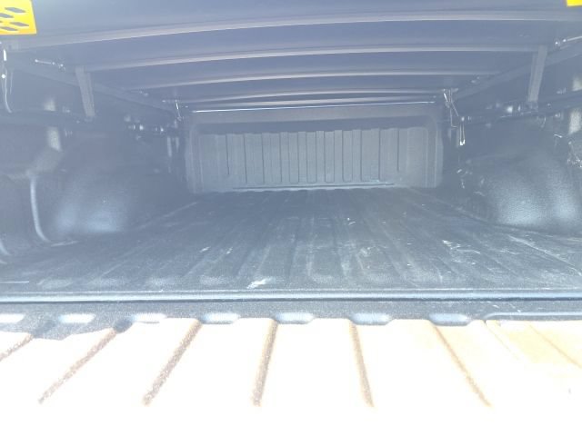 Used 2025 RAM 1500 Laramie w/ Advanced Safety Group II AWD/4WD image 8