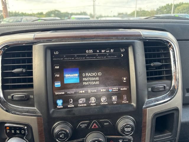 Used 2015 RAM 1500 Laramie w/ Convenience Group AWD/4WD image 18