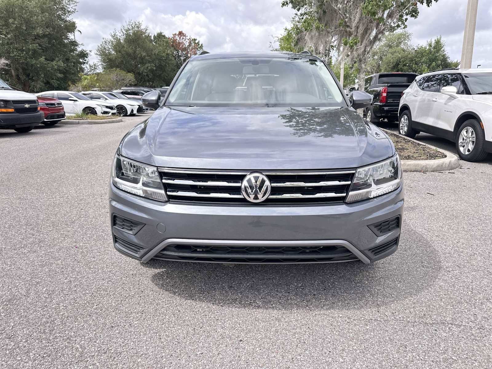 Used 2019 Volkswagen Tiguan SE FWD image 9