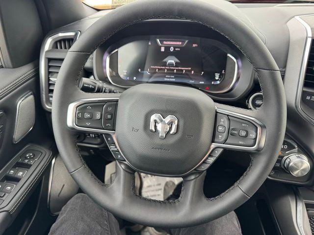 New 2026 RAM 1500 Laramie AWD/4WD image 18