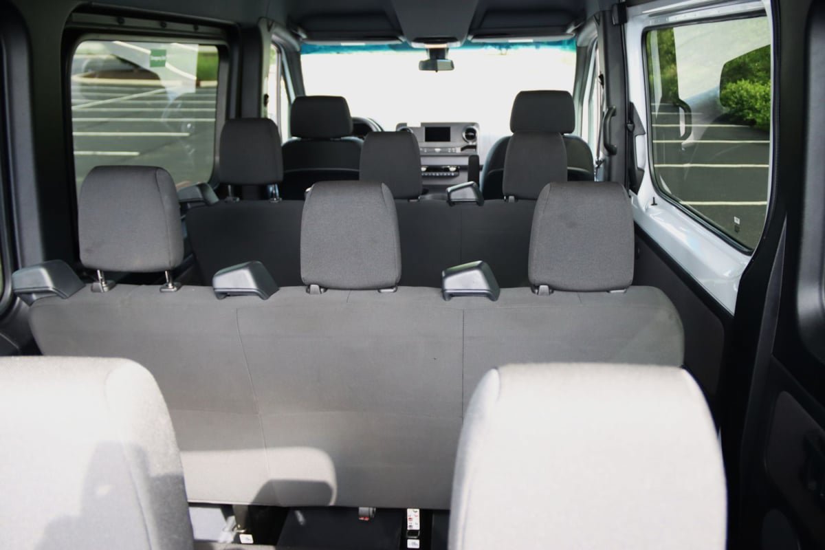 Used 2024 Mercedes-Benz Sprinter 2500 image 43