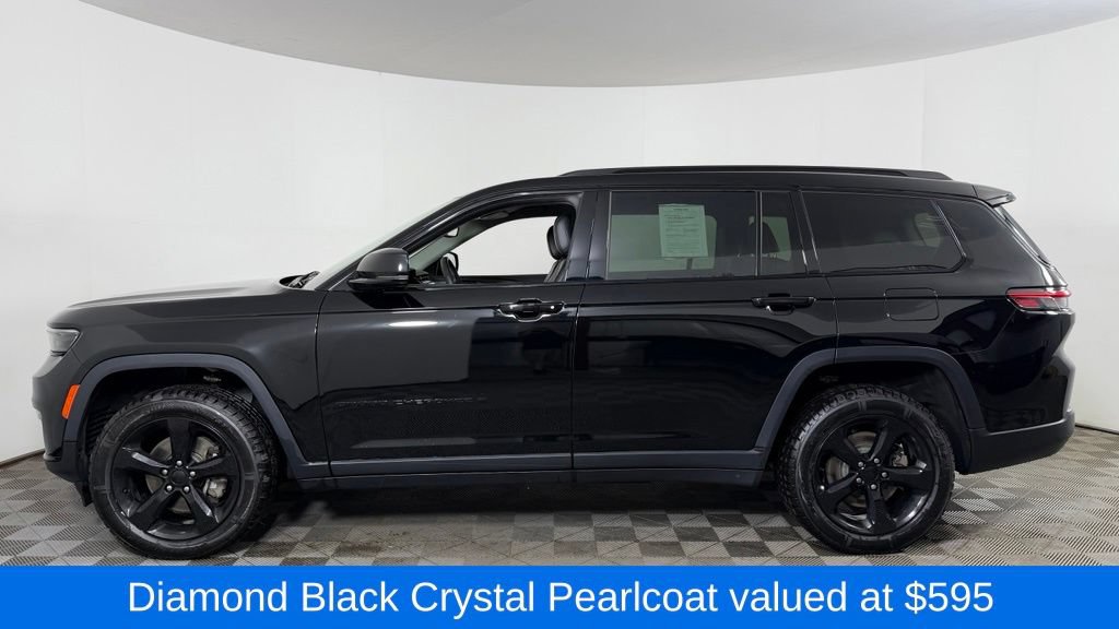 Used 2023 Jeep Grand Cherokee L Limited w/ Black Appearance Package AWD/4WD image 5