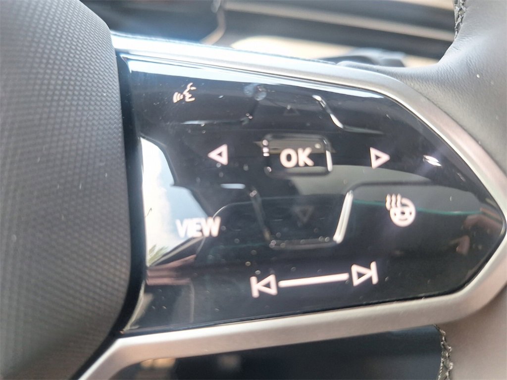 New 2025 Volkswagen ID. Buzz Pro S Plus image 14