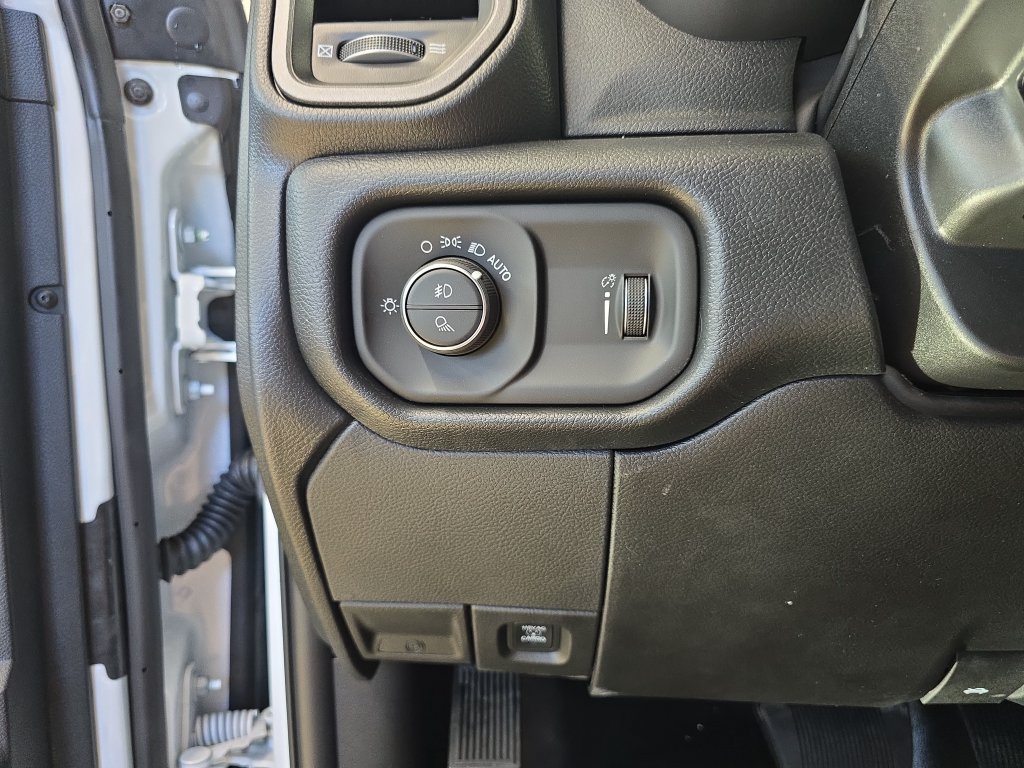 New 2027 RAM 3500 Tradesman w/ Chrome Appearance Group A AWD/4WD image 23