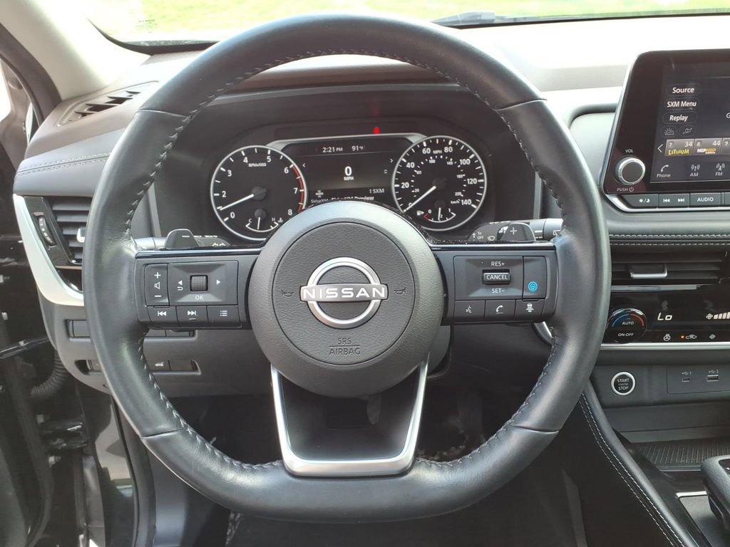 Used 2023 Nissan Rogue SL image 17