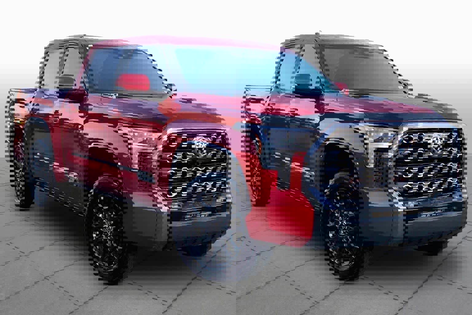 Used 2022 Toyota Tundra Platinum w/ Advanced Package image 3