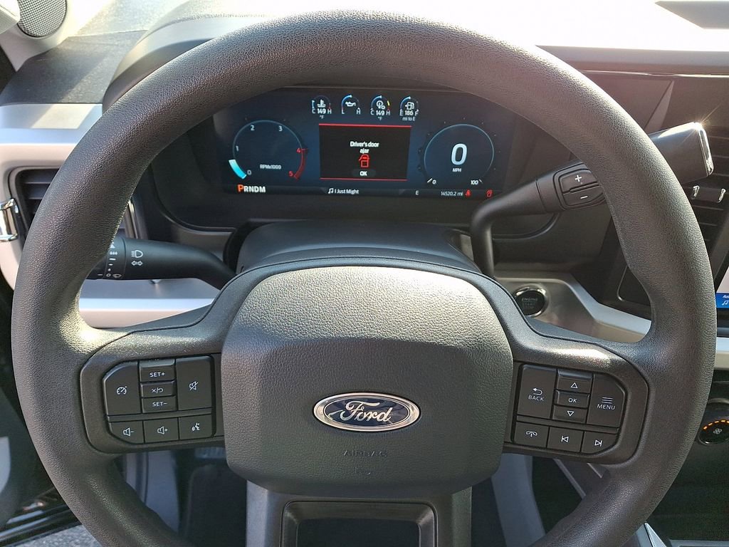 Used 2025 Ford F250 XLT w/ Black Appearance Package image 19