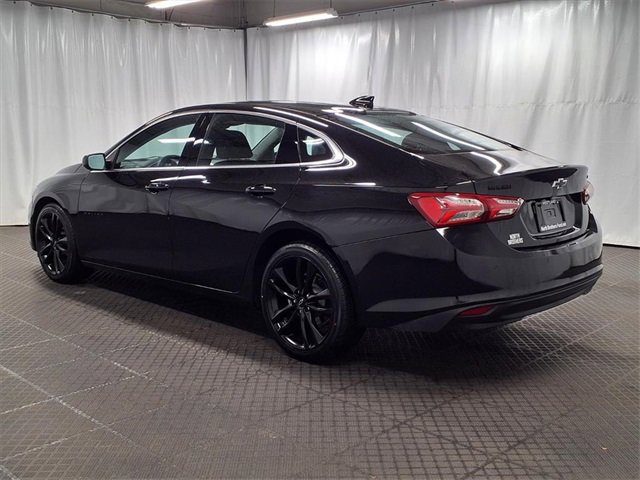 Used 2024 Chevrolet Malibu LT w/ Midnight Edition image 2