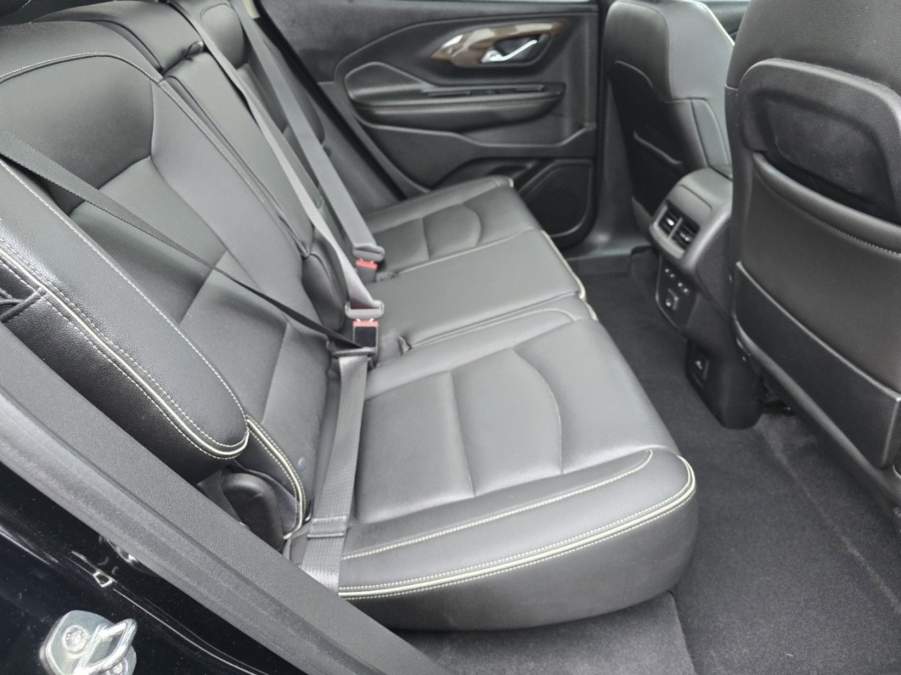 Used 2019 GMC Terrain Denali w/ Advanced Safety Package image 24