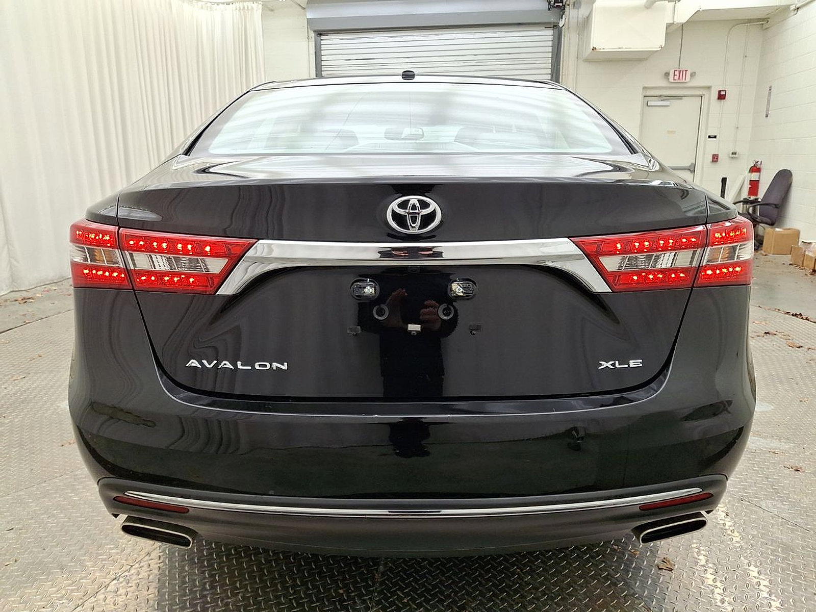 Certified 2017 Toyota Avalon XLE Premium image 23