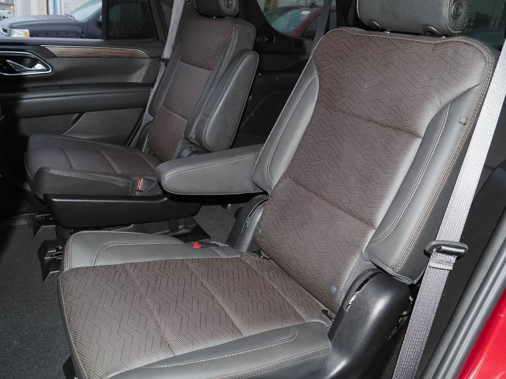 Certified 2024 Chevrolet Tahoe High Country AWD/4WD image 20