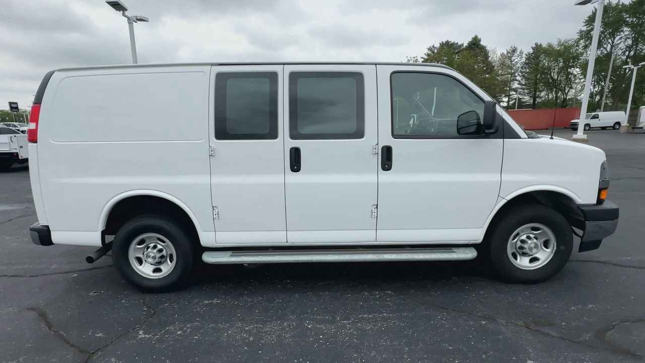 Used 2023 Chevrolet Express 2500 w/ Driver Convenience Package image 9