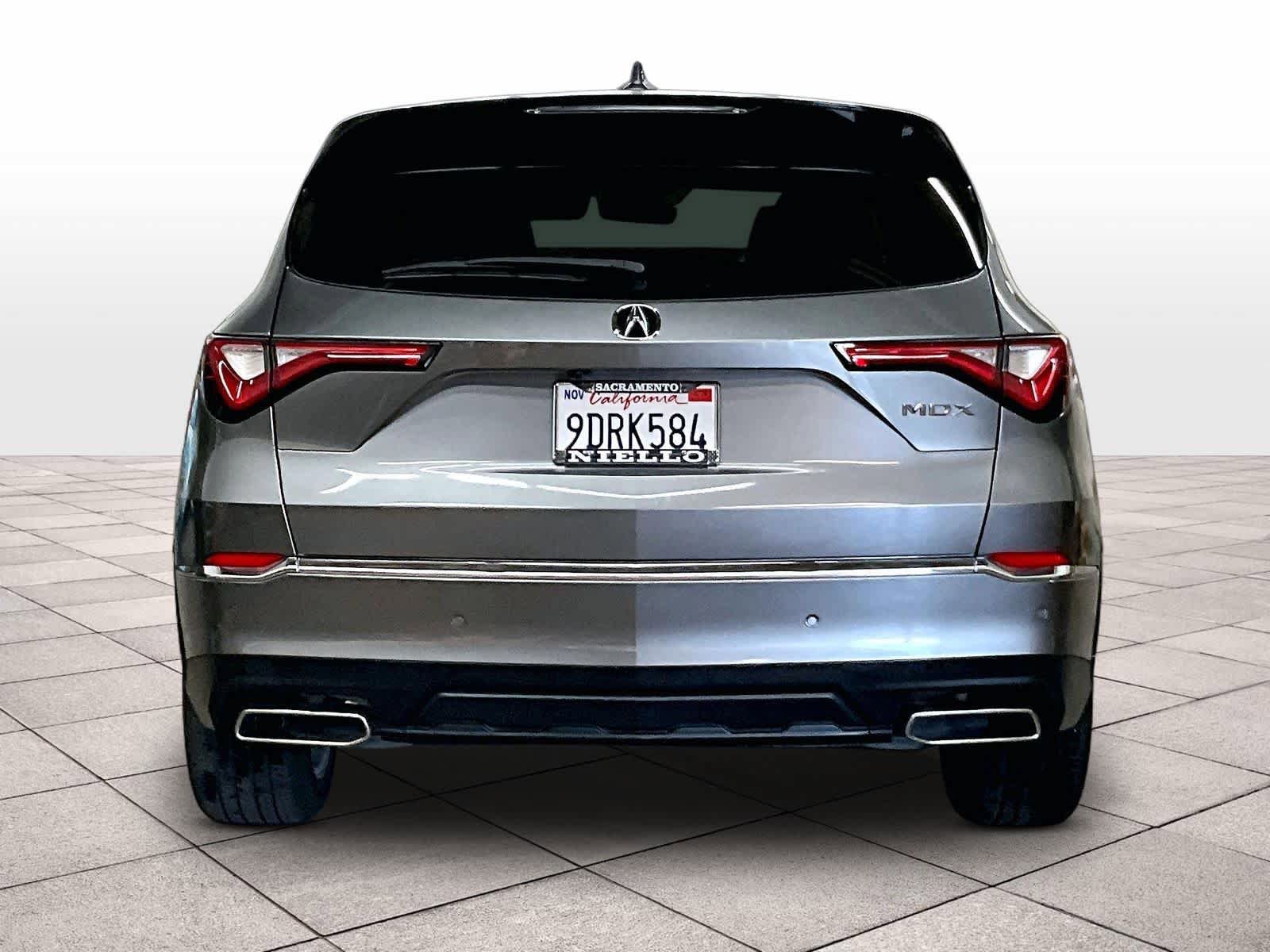Used 2023 Acura MDX FWD w/ Technology Package image 7