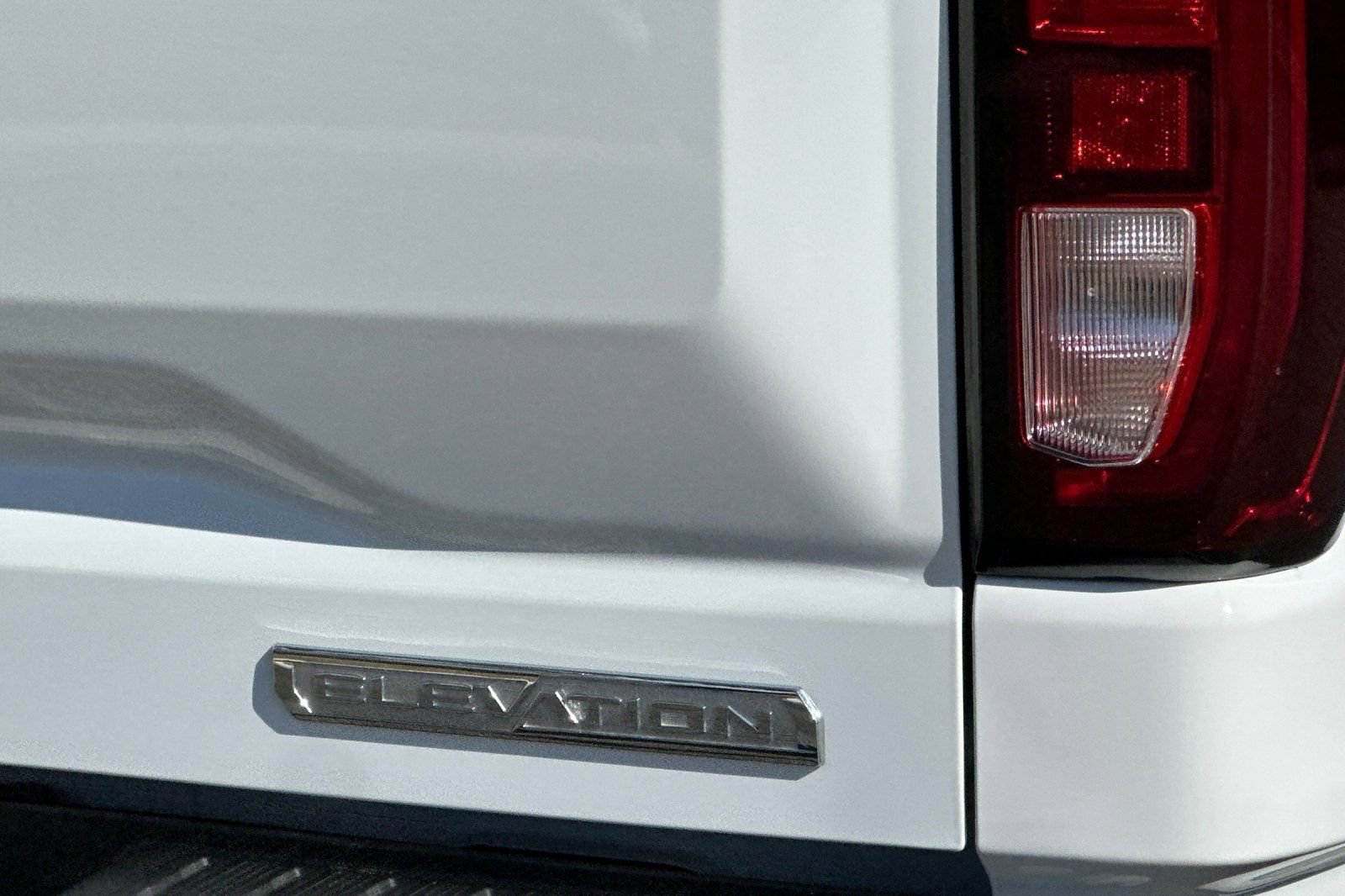 Used 2024 GMC Sierra 1500 Elevation AWD/4WD image 27