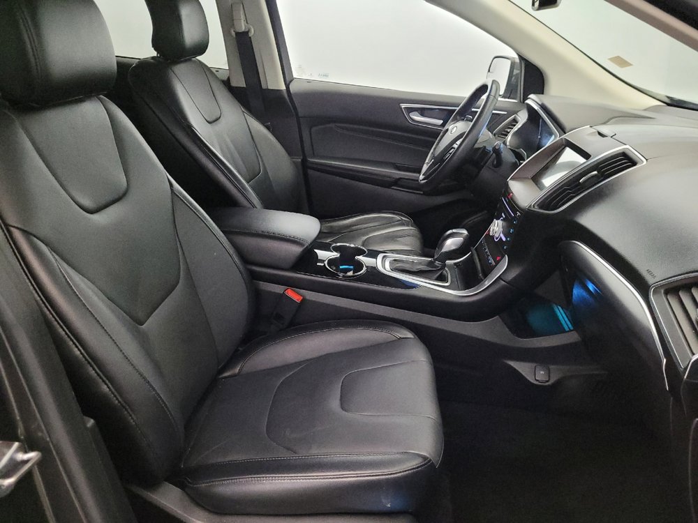 Used 2018 Ford Edge Titanium AWD/4WD image 21