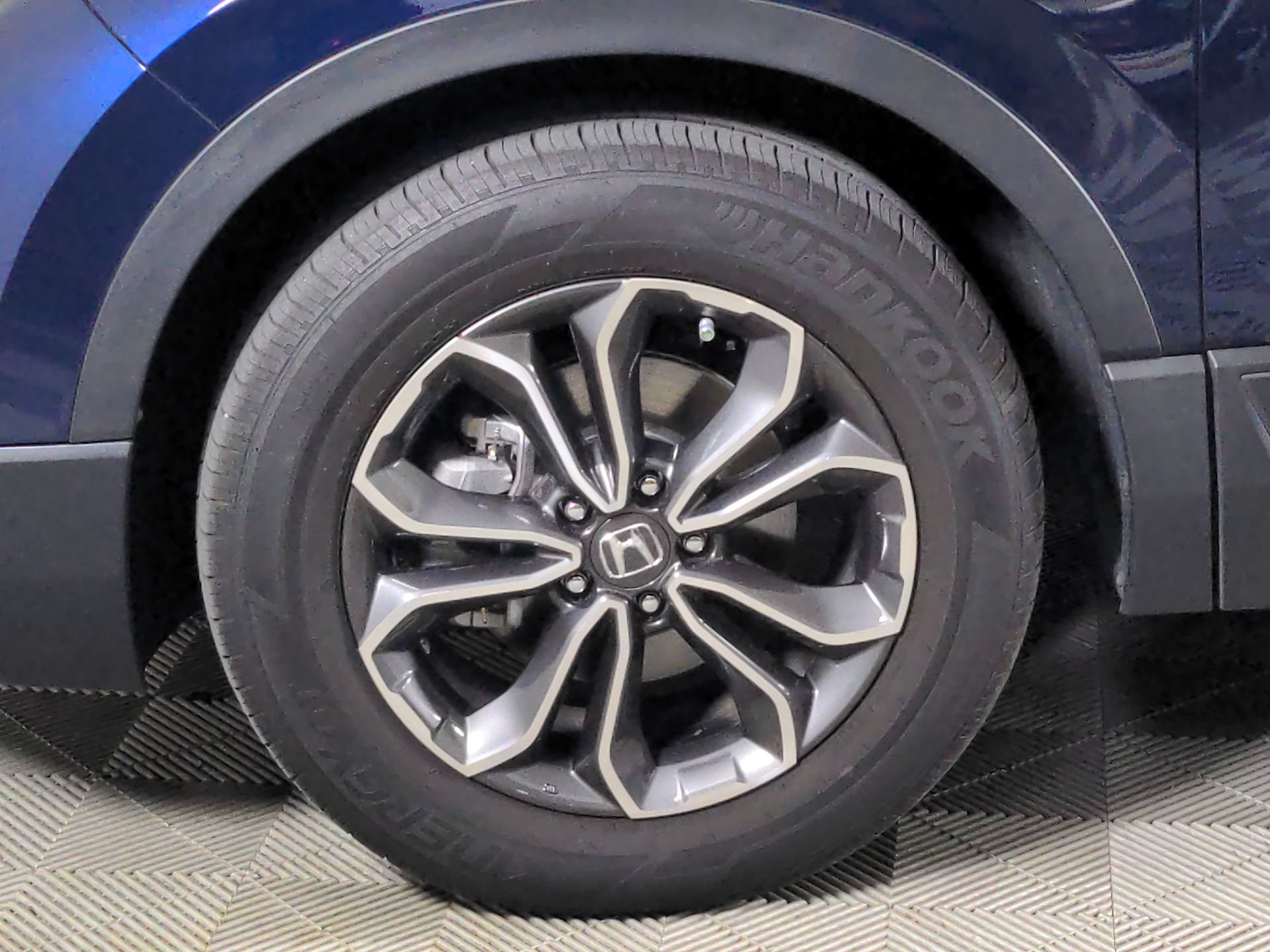 Used 2020 Honda CR-V EX-L image 32