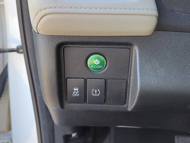 Used 2022 Honda HR-V LX image 11