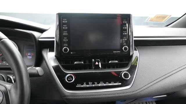 Used 2021 Toyota Corolla SE w/ Carpet Mat Package (TMS) FWD image 21