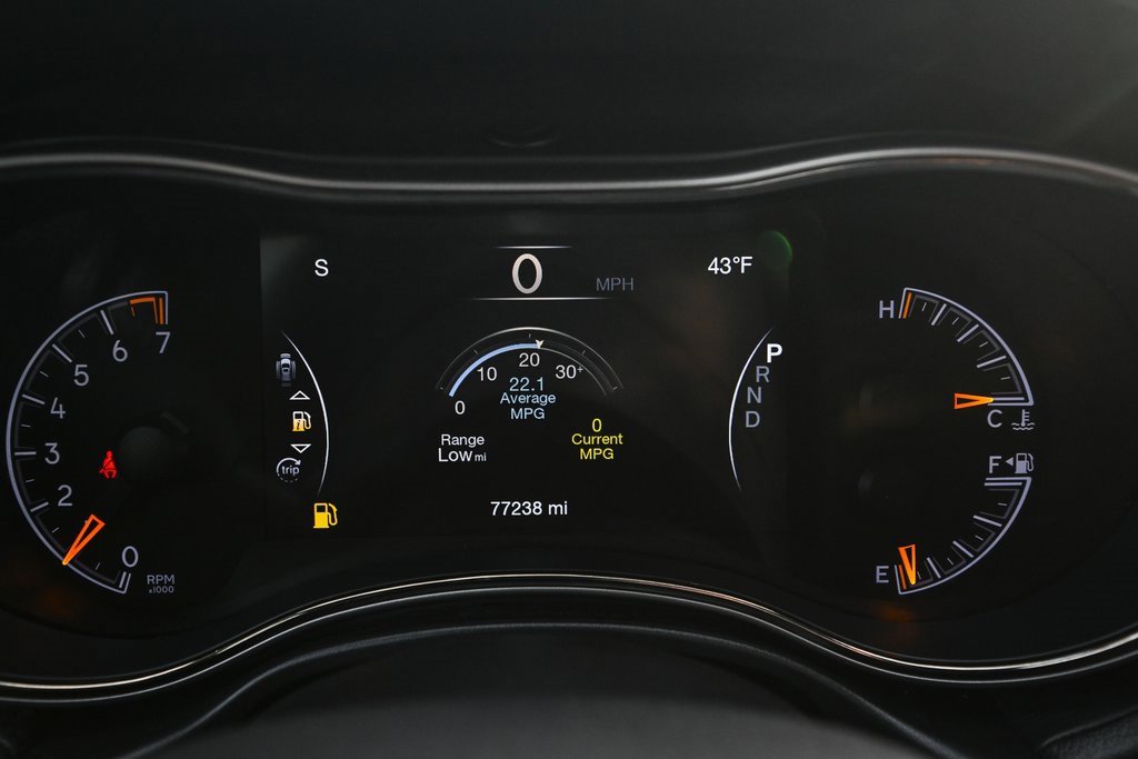 Used 2021 Jeep Grand Cherokee High Altitude image 38