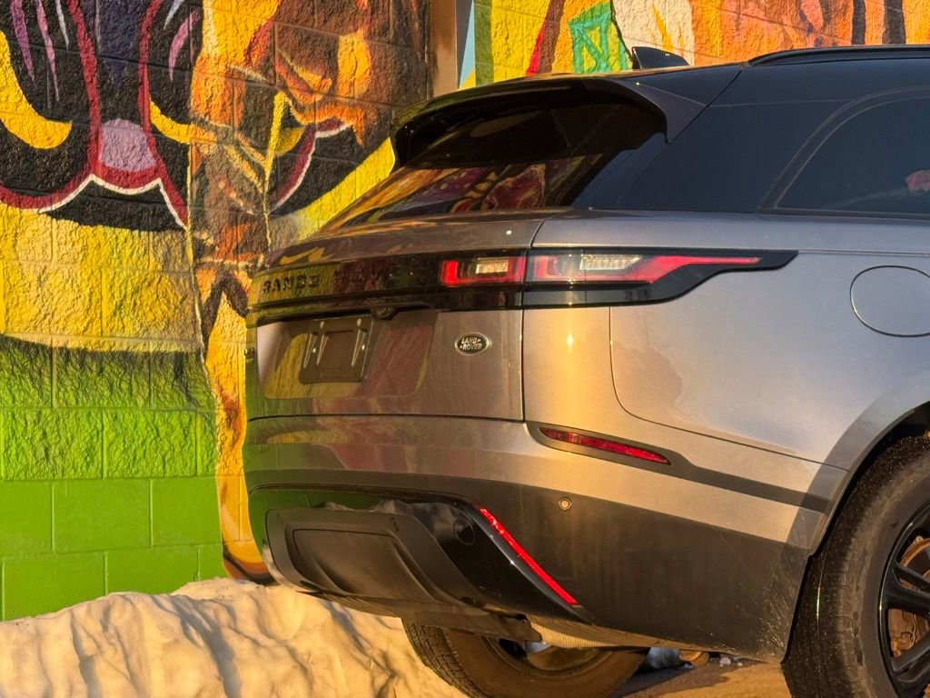 Used 2020 Land Rover Range Rover Velar S image 18