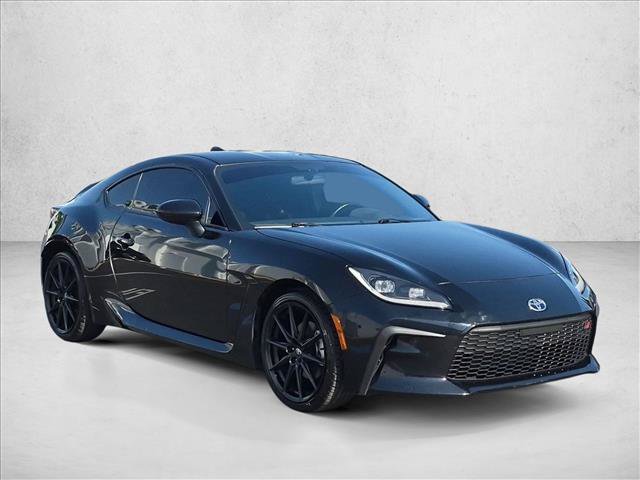 Used 2024 Toyota GR86 Premium RWD image 3