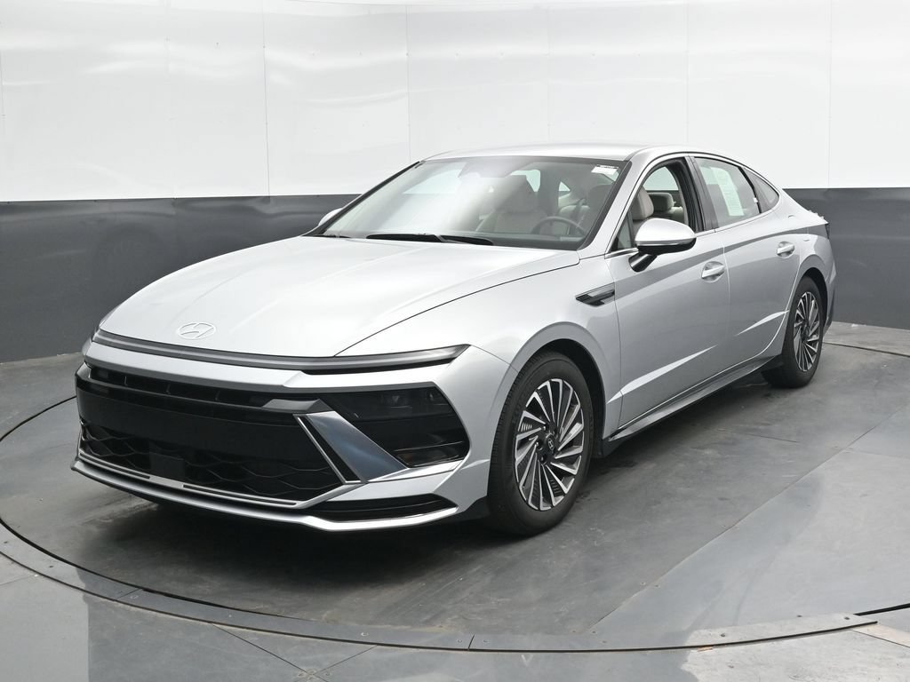 Certified 2025 Hyundai Sonata SEL FWD image 6