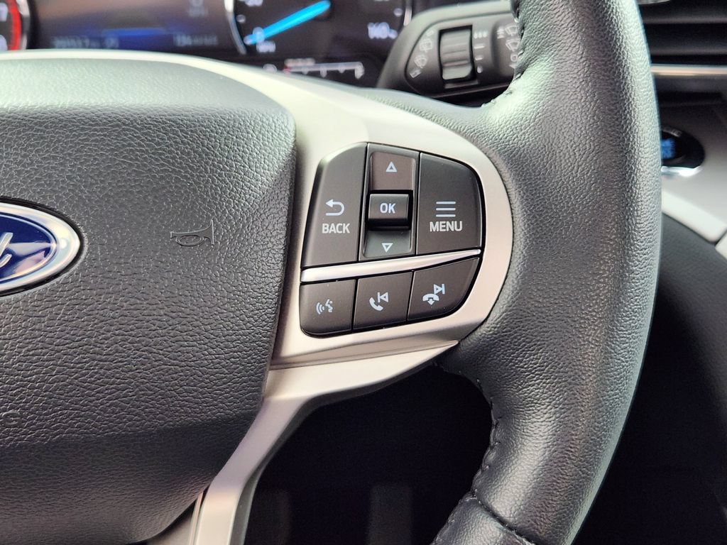 Used 2024 Ford Explorer XLT w/ Equipment Group 202A AWD/4WD image 20