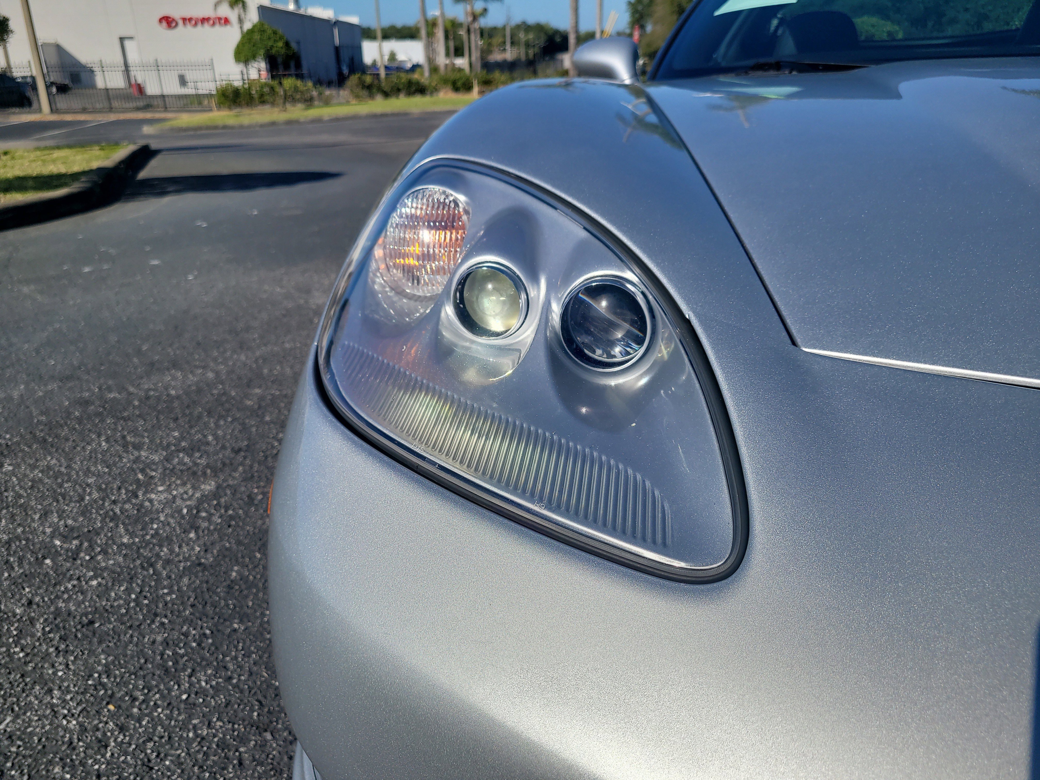 Used 2011 Chevrolet Corvette Coupe w/ Preferred Equipment Group RWD image 15