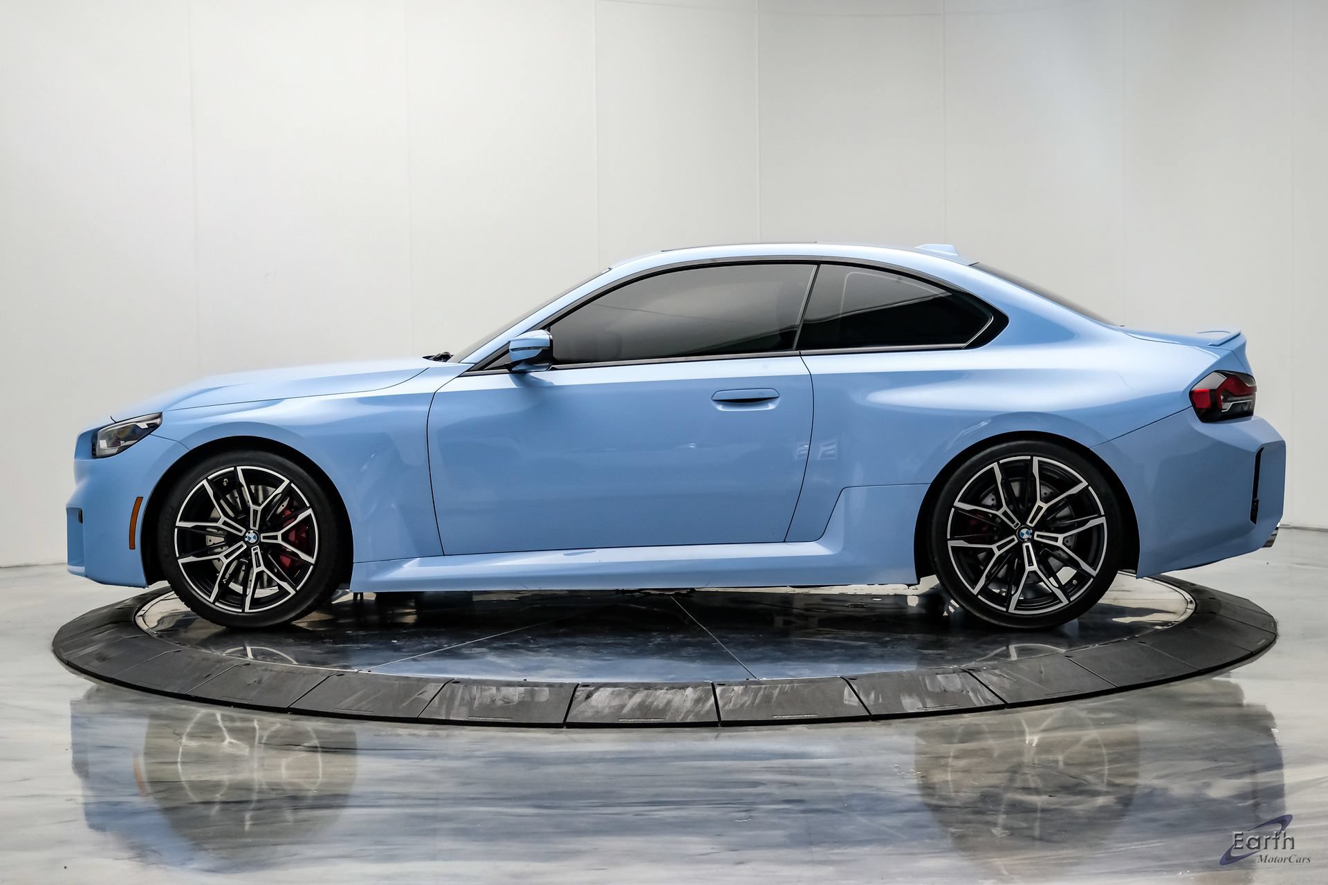 Used 2024 BMW M2 RWD image 7