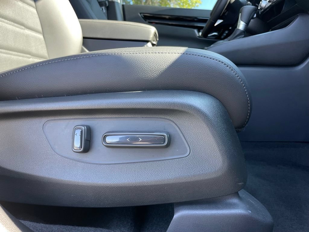 Used 2026 Honda CR-V EX-L image 30