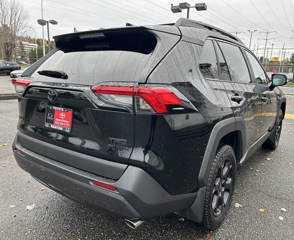 Certified 2023 Toyota RAV4 TRD Off-Road image 5