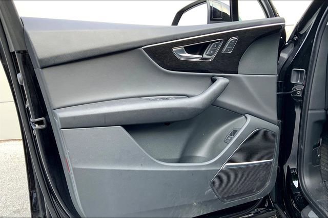 Used 2021 Audi Q7 3.0T Premium Plus image 21