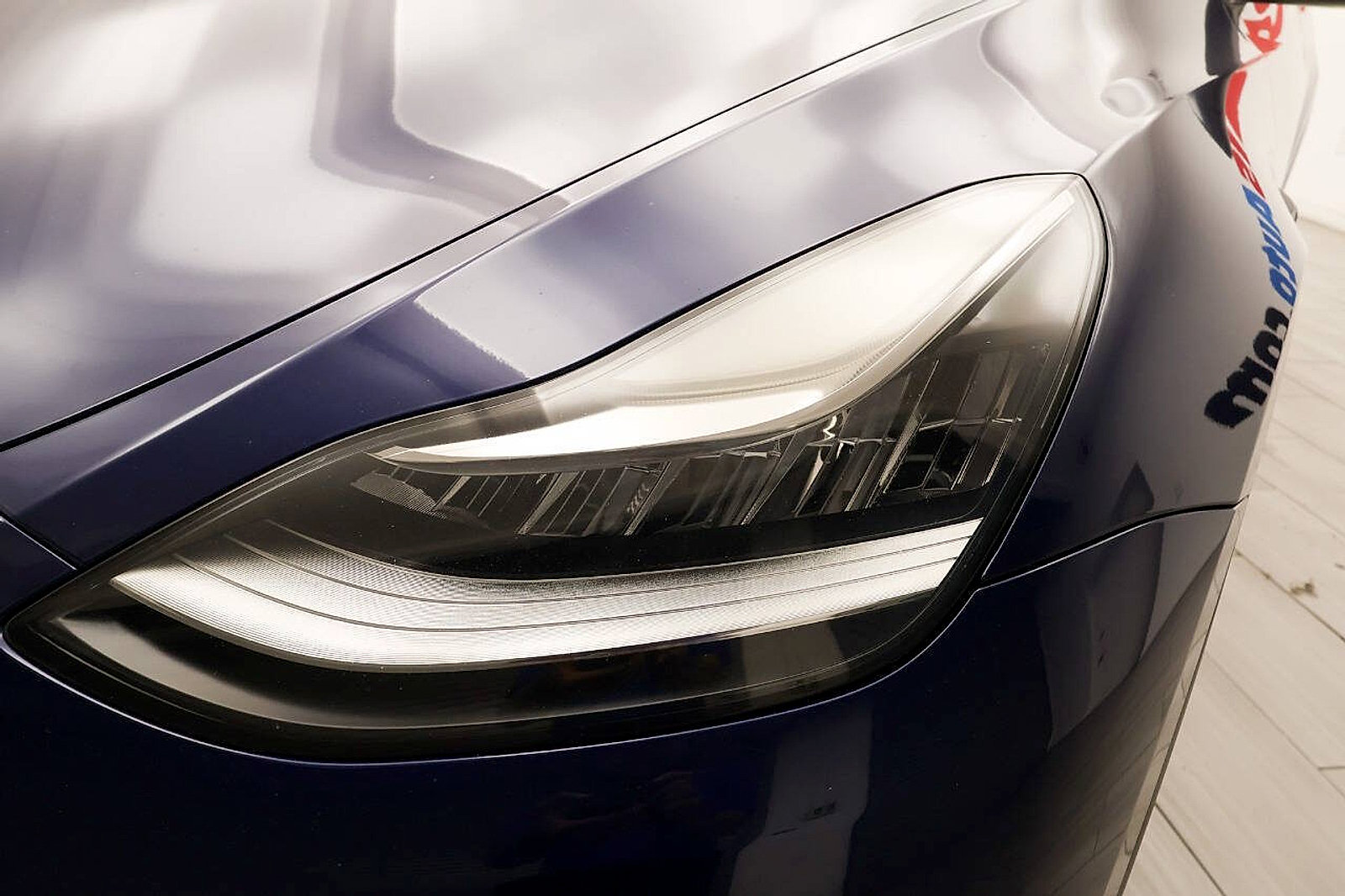 Used 2022 Tesla Model Y Long Range AWD/4WD image 9