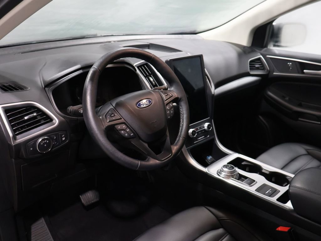 Used 2022 Ford Edge SEL w/ Convenience Package image 18