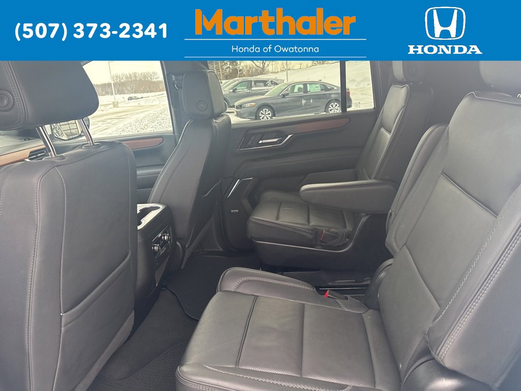 Used 2025 GMC Yukon XL Denali image 15
