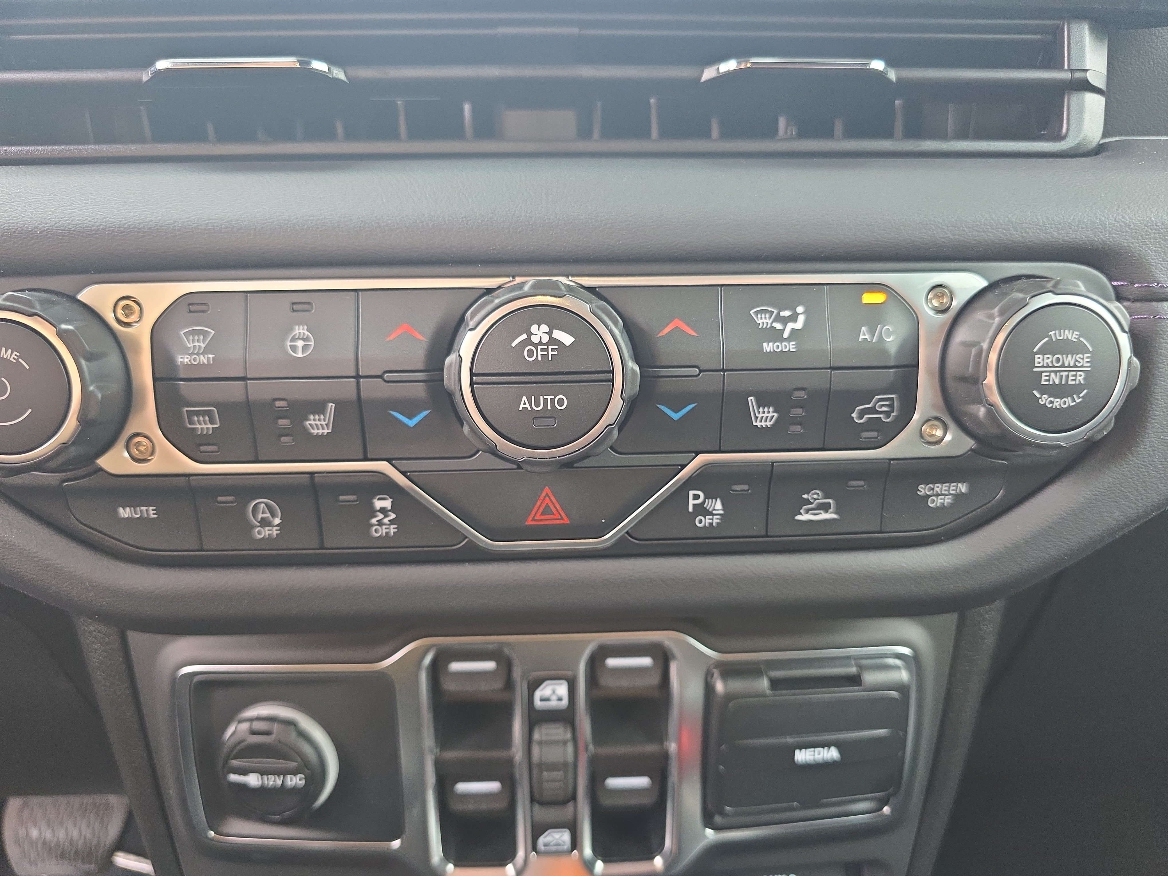 New 2027 Jeep Wrangler Unlimited Sport AWD/4WD image 12