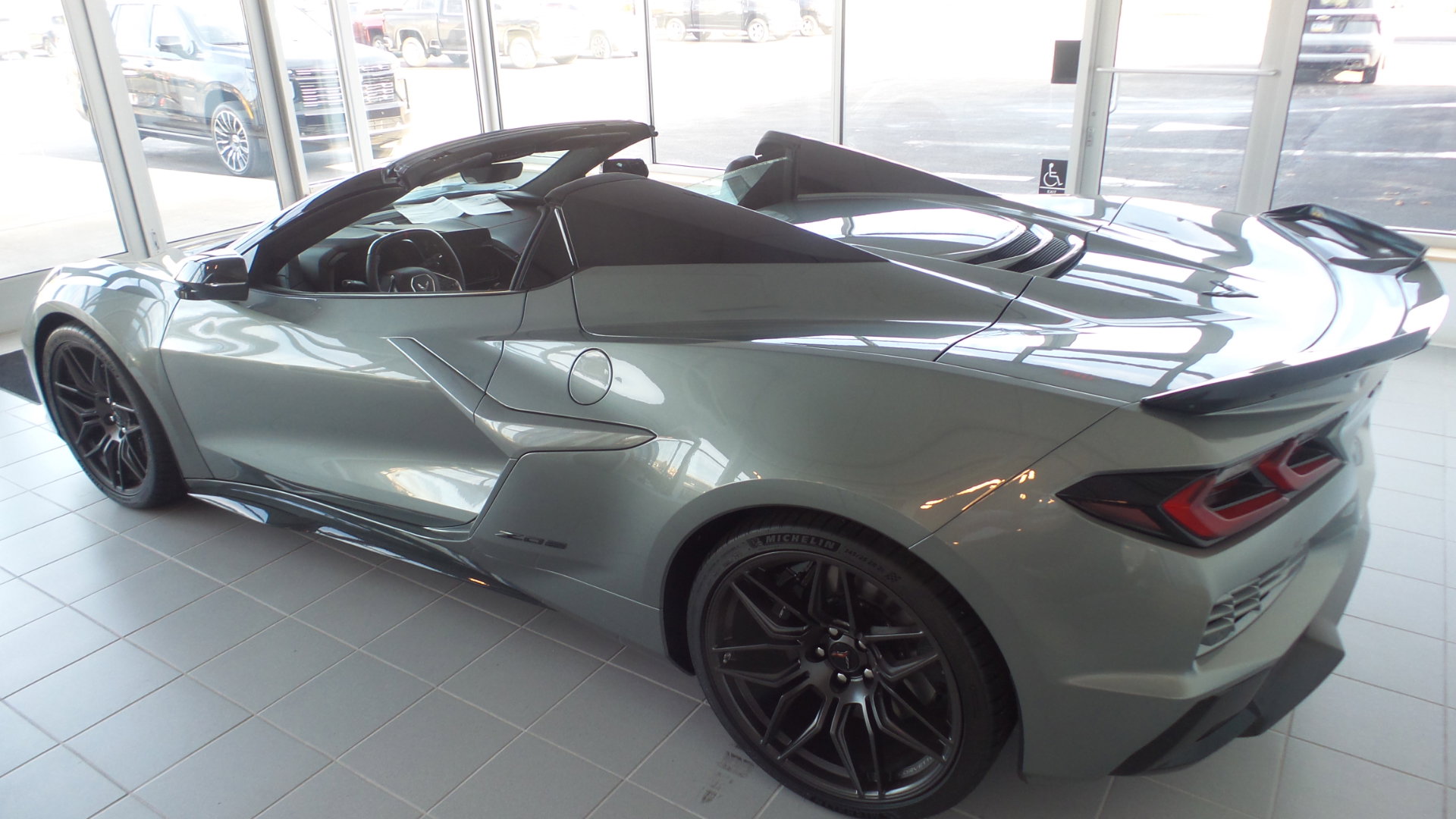 Used 2024 Chevrolet Corvette Z06 w/ Stealth Interior Trim Package image 1