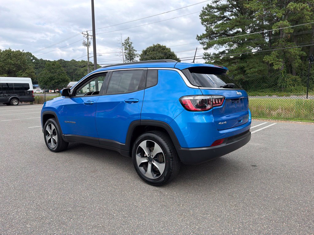 Used 2020 Jeep Compass Latitude AWD/4WD image 7